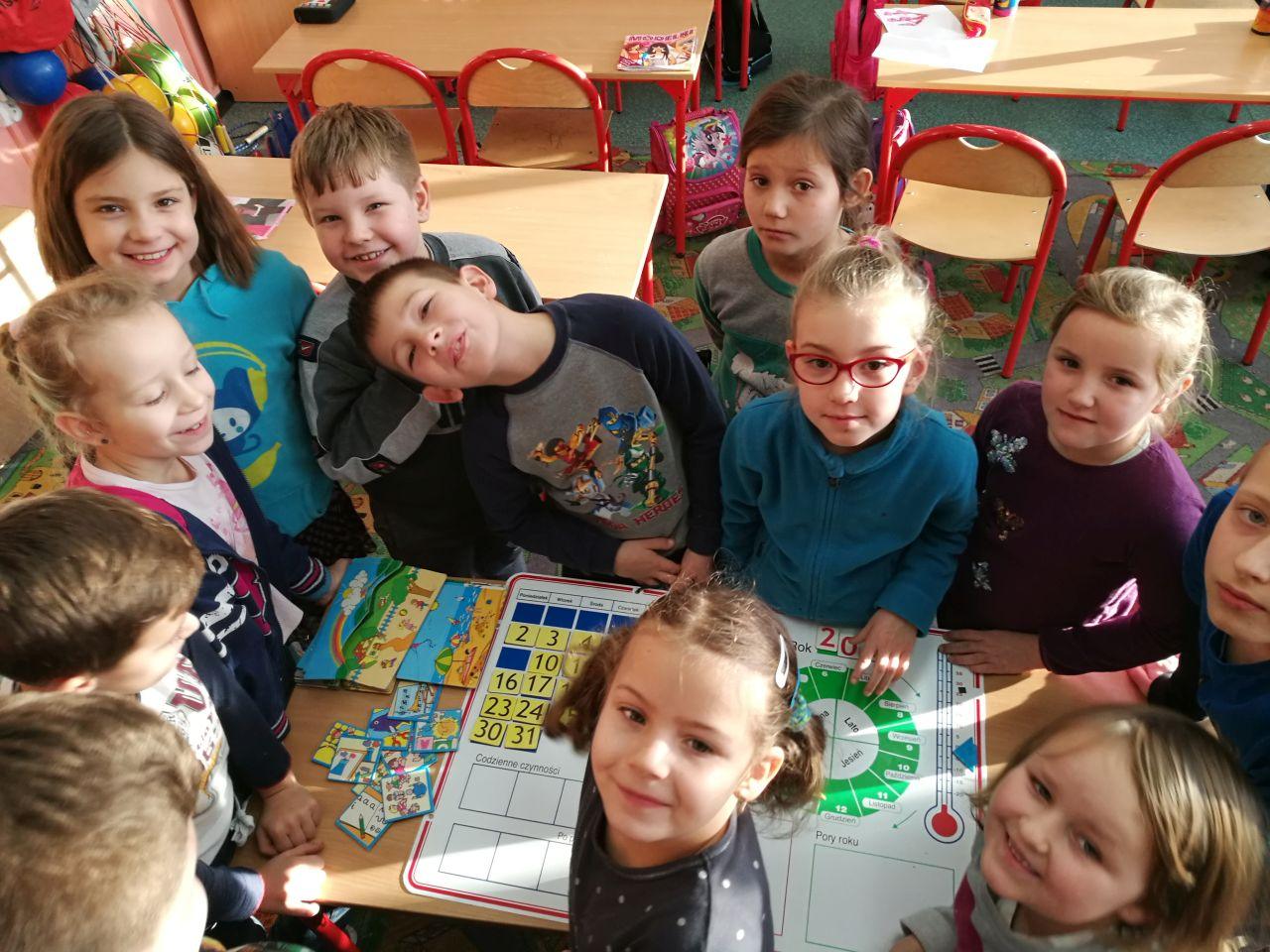 Dzieci podczas wspólnych zajęć